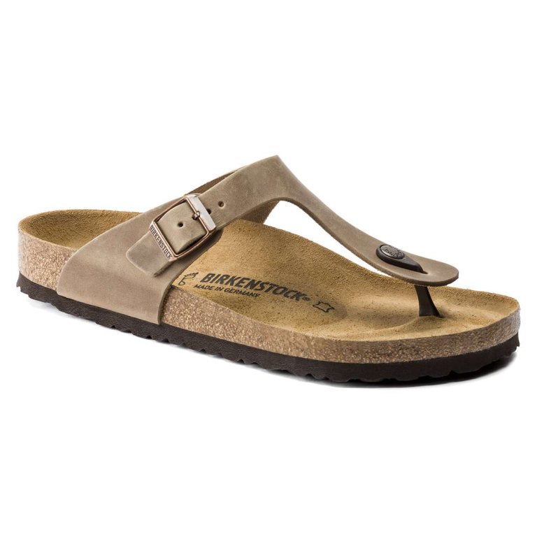 Birkenstock Gizeh Oiled Leather One Strap Sandals Brown | 9PGRpvMPCpk