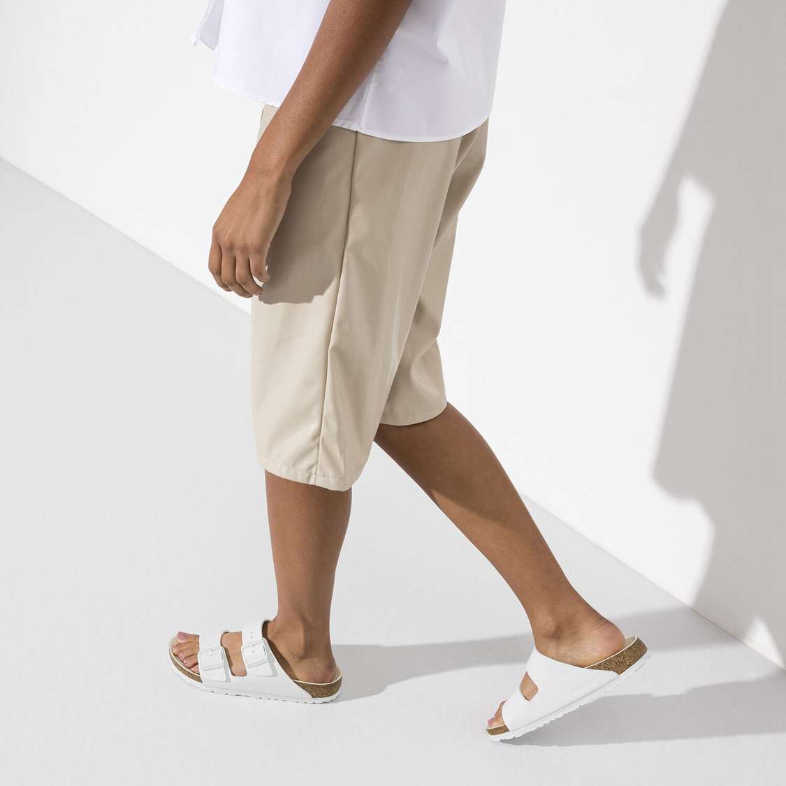 Birkenstock Arizona Birko-Flor Two Strap Sandals White | XMygTZN78Lm