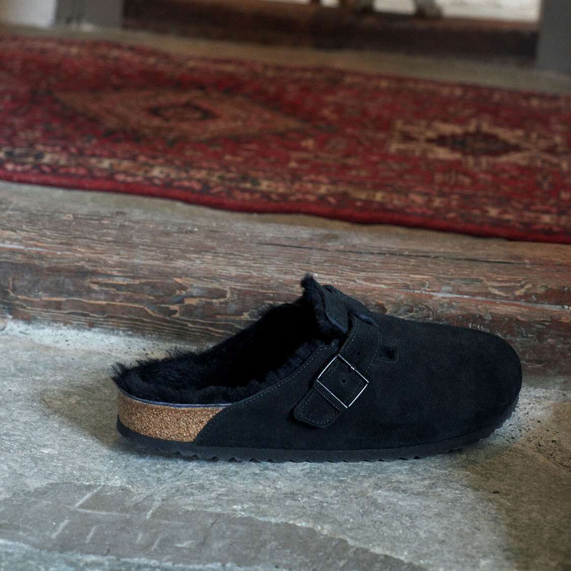 Birkenstock Boston Shearling Suede Leather Clogs Black | 27UQILJoL4K