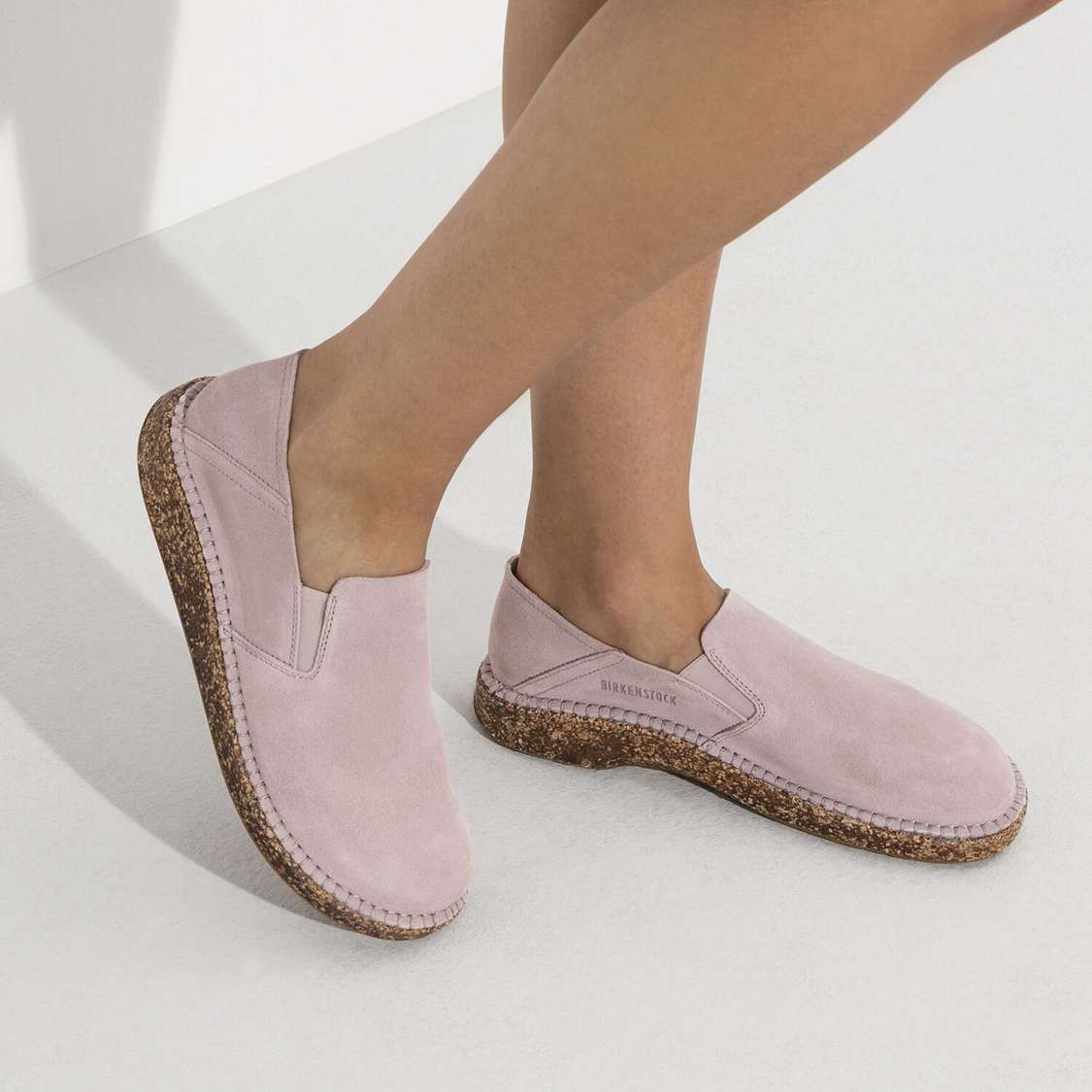 Birkenstock Callan Suede Leather Low Shoes Pink | wiTkWxz22w4