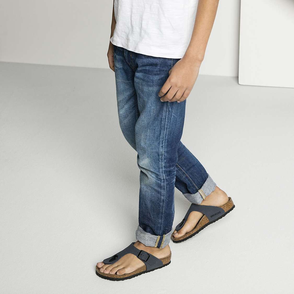 Birkenstock Gizeh Birkibuc Boys Sandals Navy | FuQA77IjbSl