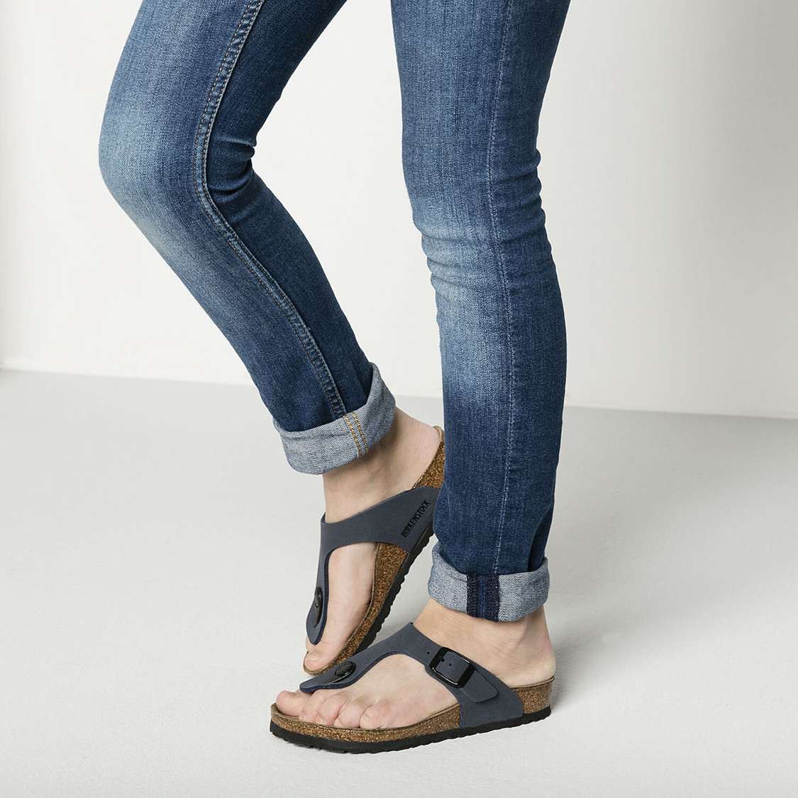 Birkenstock Gizeh Birkibuc Girls Sandals Navy | FdDIxSBXGUx