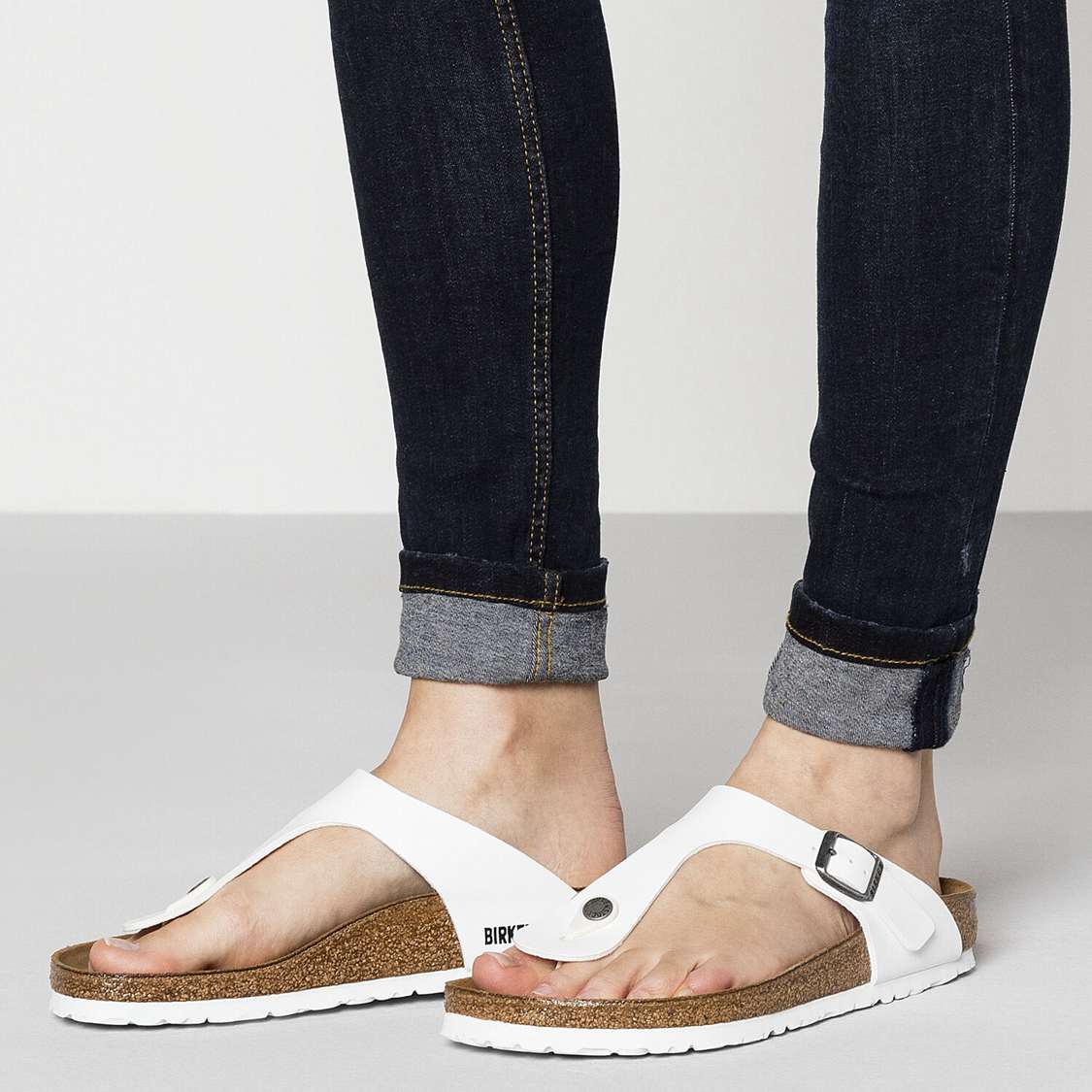 Birkenstock Gizeh Birko-Flor One Strap Sandals White | HMSZCGU6qx6