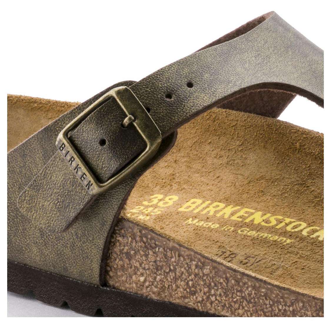 Birkenstock Gizeh Birko-Flor One Strap Sandals Gold Brown | VYbk1yKvXLZ