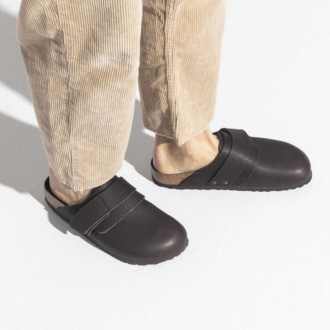 Birkenstock Nagoya Nubuck Leather Clogs Black | uacKHblxacE