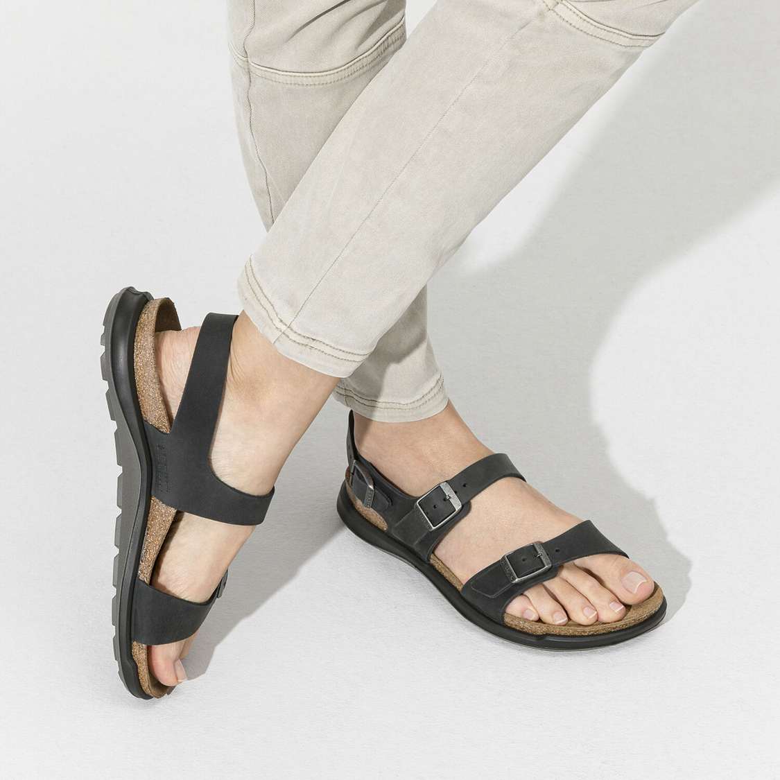 Birkenstock Sonora Oiled Leather Back Strap Sandals Black | NH5GM1DY9lu