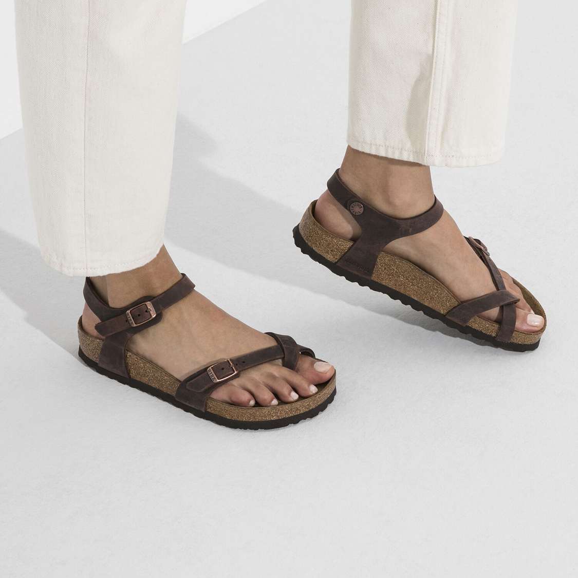 Birkenstock Taormina Oiled Leather Thong Brown | ptXOCZUcHxq