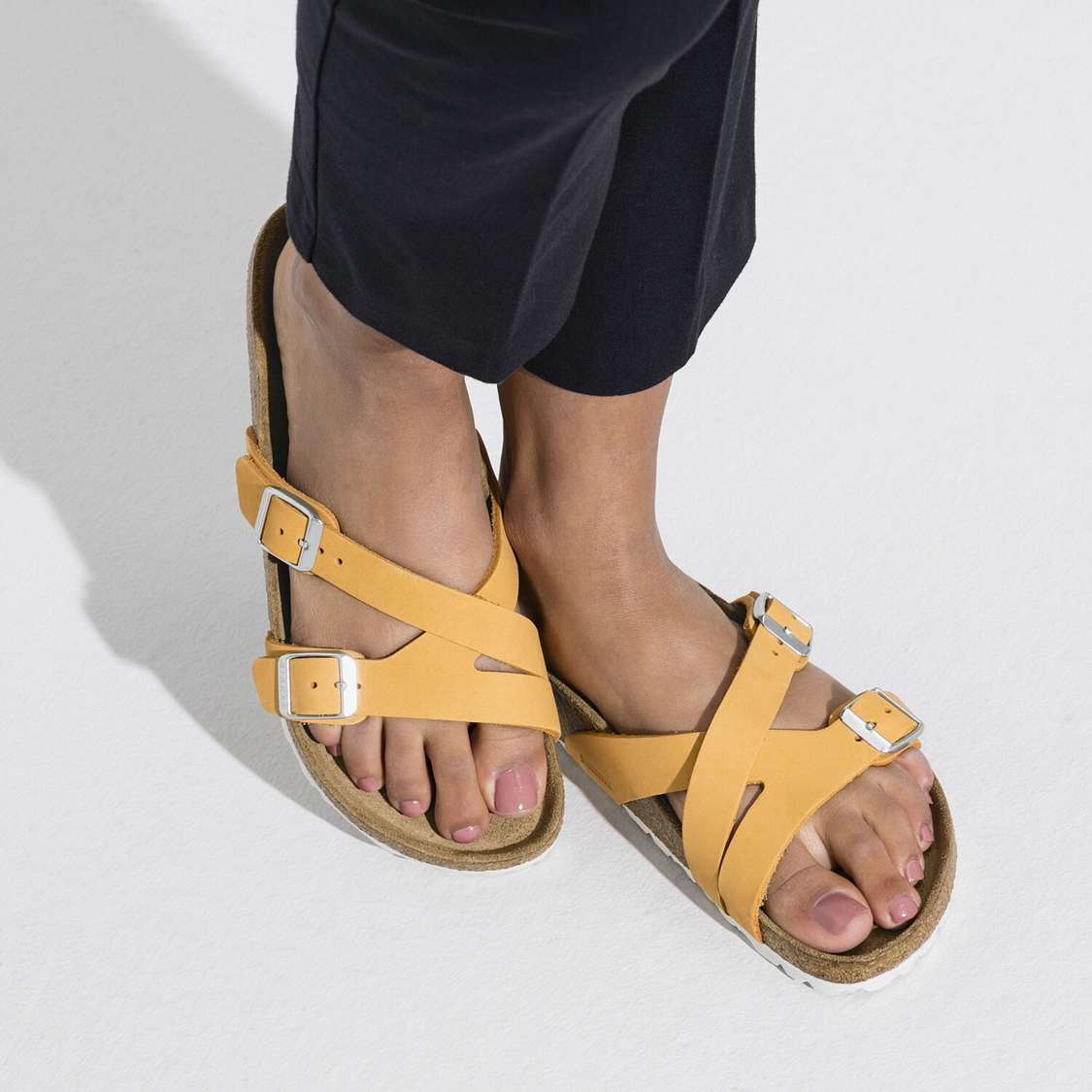 Birkenstock Yao Soft Footbed Nubuck Leather Multi Strap Sandals Apricot | PzeRzwmWeOD