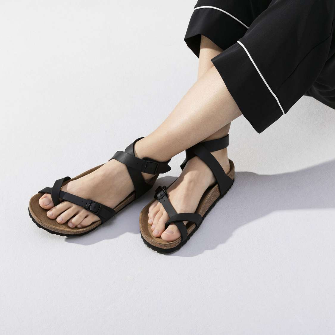 Birkenstock Yara Birko-Flor Ankle Strap Sandals Black | pN2SJ8epicv